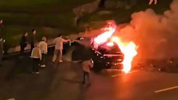 小米汽車成都事故爭議背后：門把手為何再成焦點